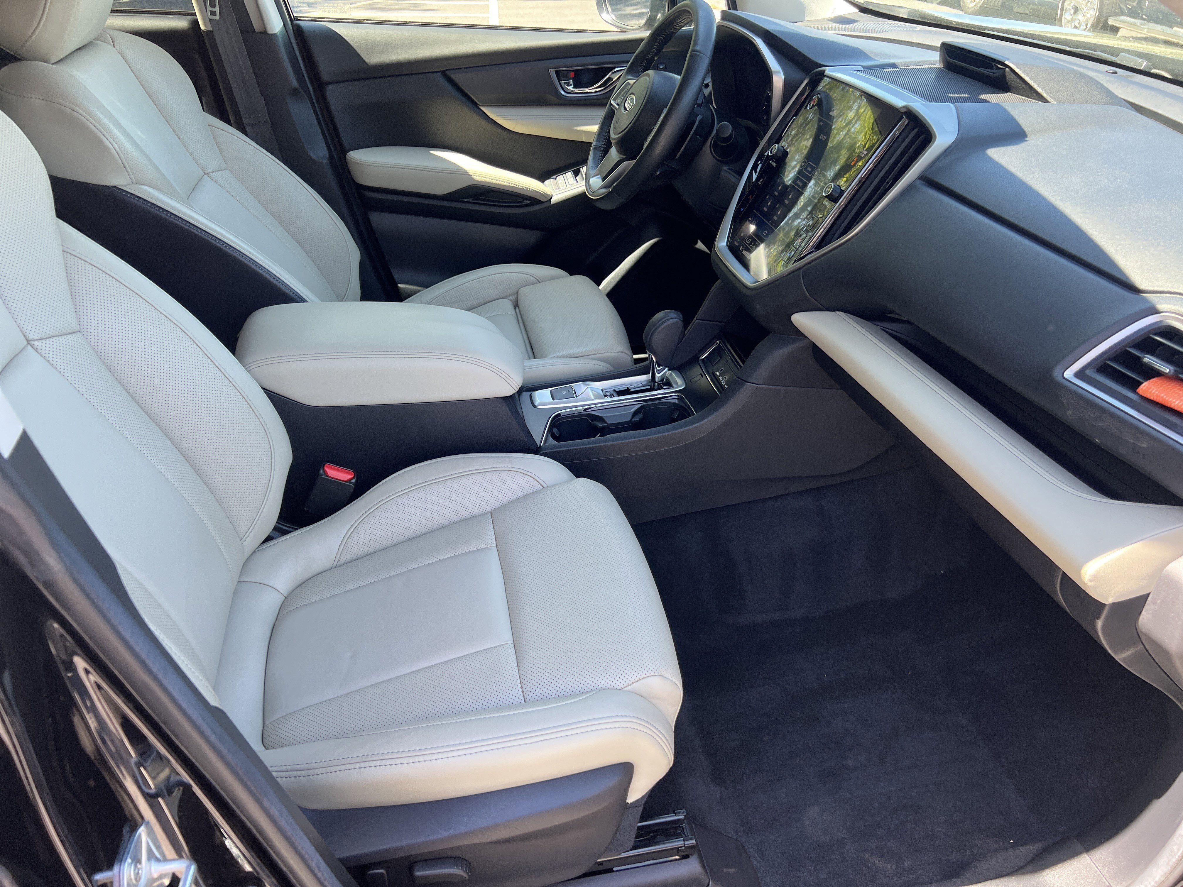 Used 2024 Subaru Ascent Limited AWD/4WD image 17