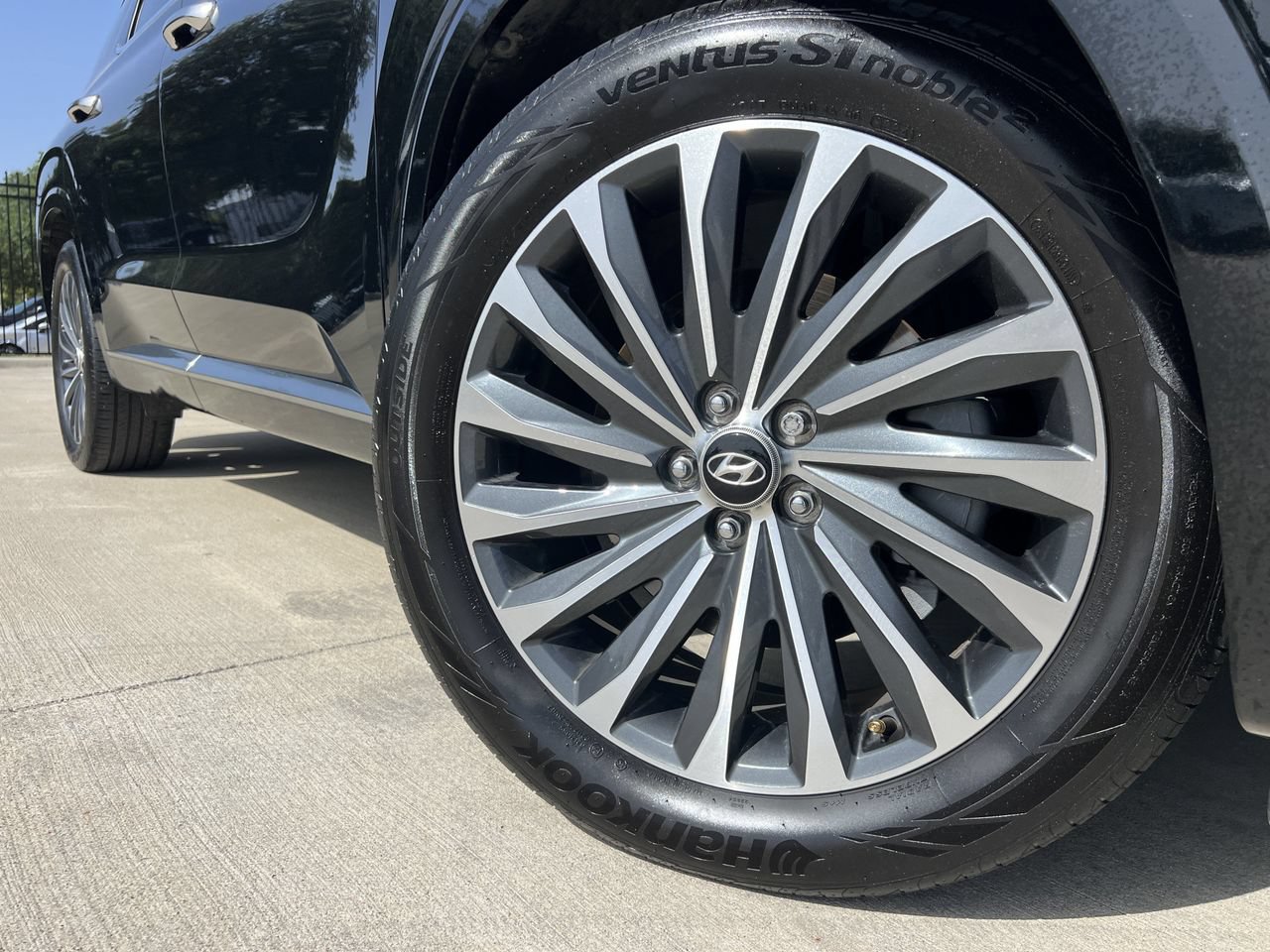 Used 2025 Hyundai Palisade Calligraphy AWD/4WD image 6