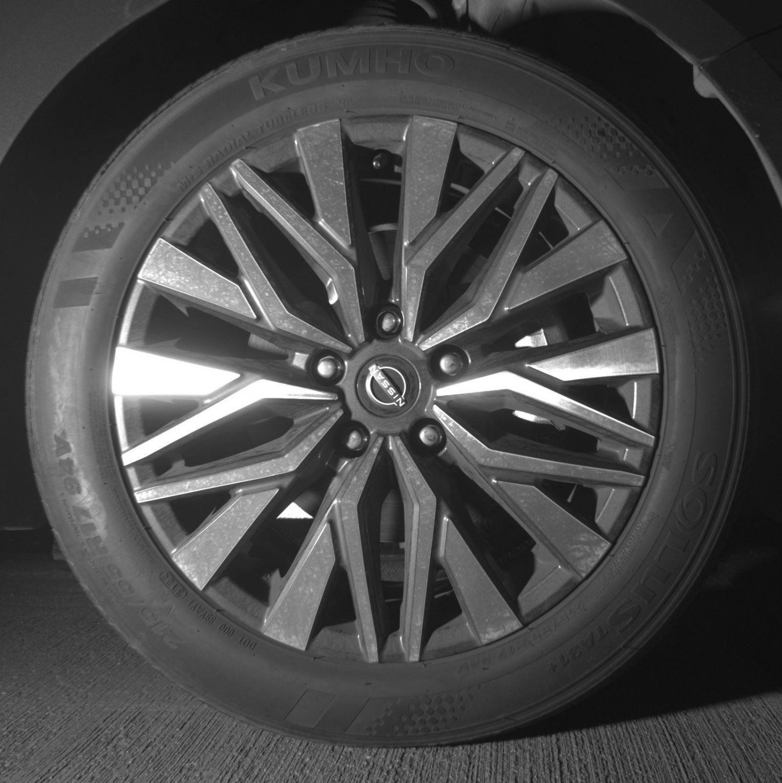 Used 2025 Nissan Altima 2.5 SV FWD image 28