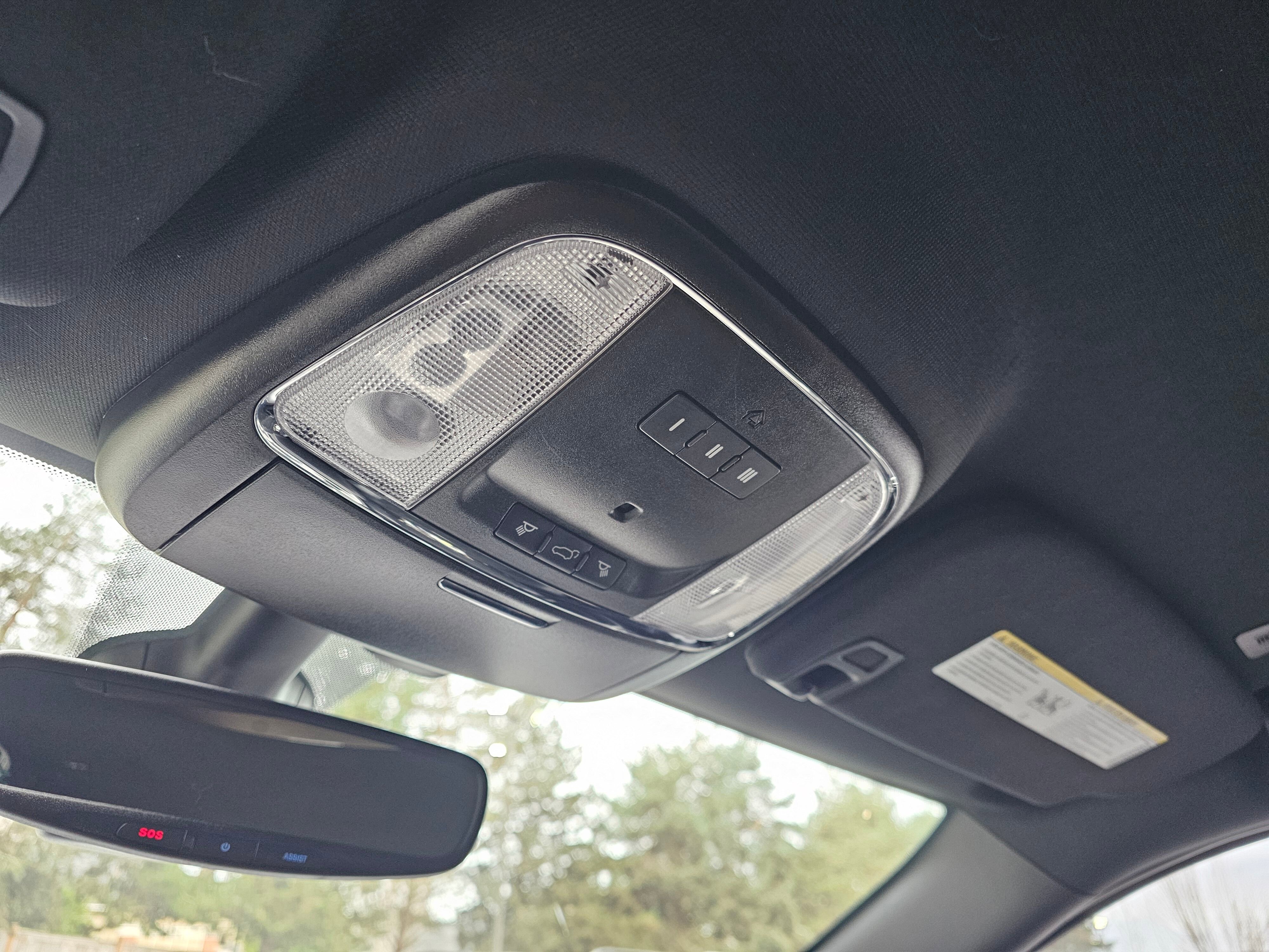 Used 2018 Jeep Grand Cherokee Altitude AWD/4WD image 25