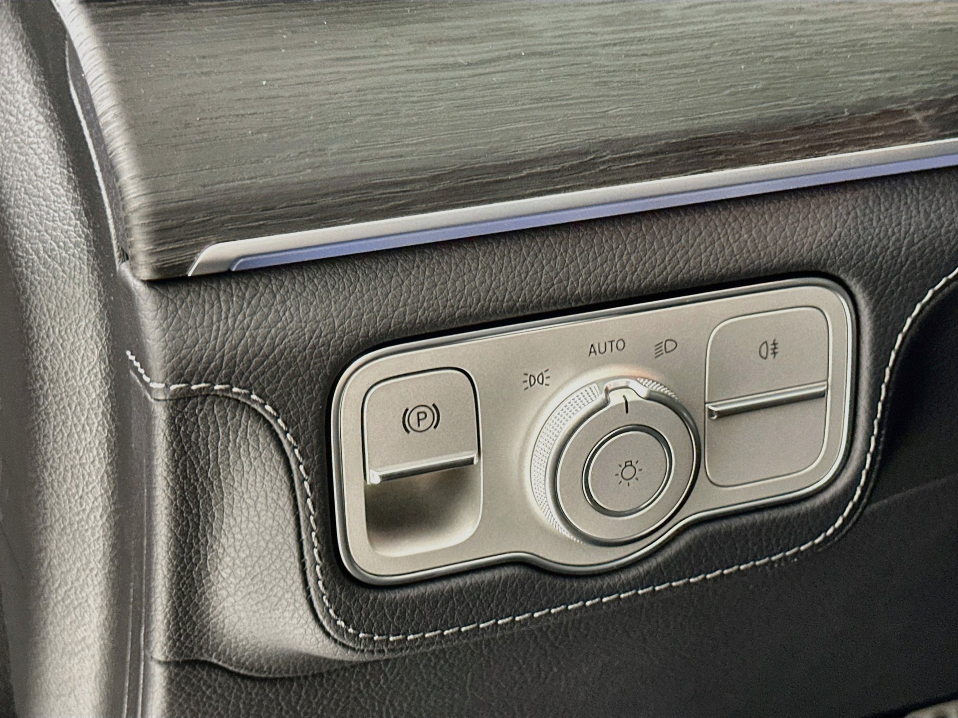 New 2027 Mercedes-Benz GLS 450 4MATIC image 11