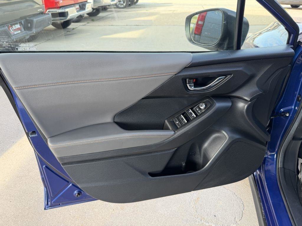 Used 2024 Subaru Crosstrek 2.5i Limited AWD/4WD image 10