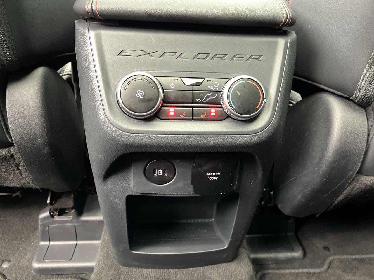 Used 2025 Ford Explorer ST AWD/4WD image 15