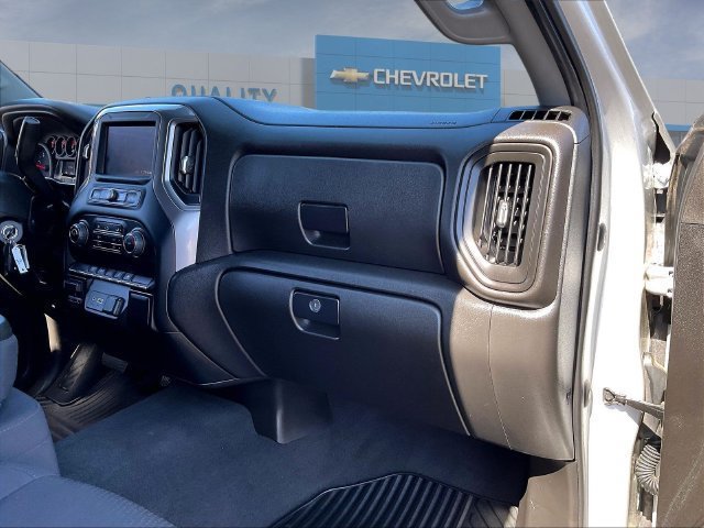Certified 2022 Chevrolet Silverado 2500 Custom w/ Custom Value Package AWD/4WD image 29
