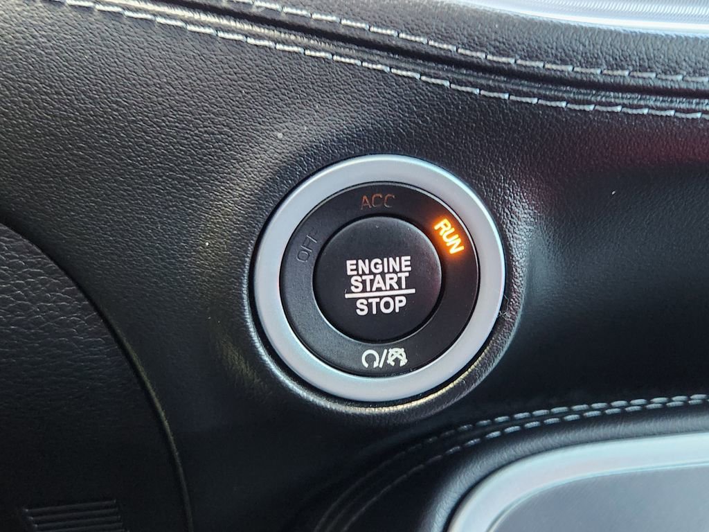 Used 2022 Dodge Challenger R/T Scat Pack w/ Shaker Package RWD image 12