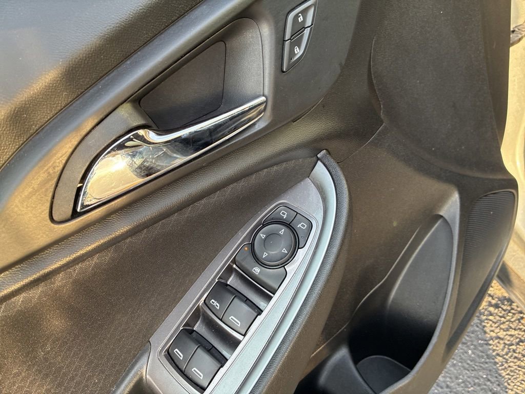 Used 2024 Chevrolet Malibu LT FWD image 12