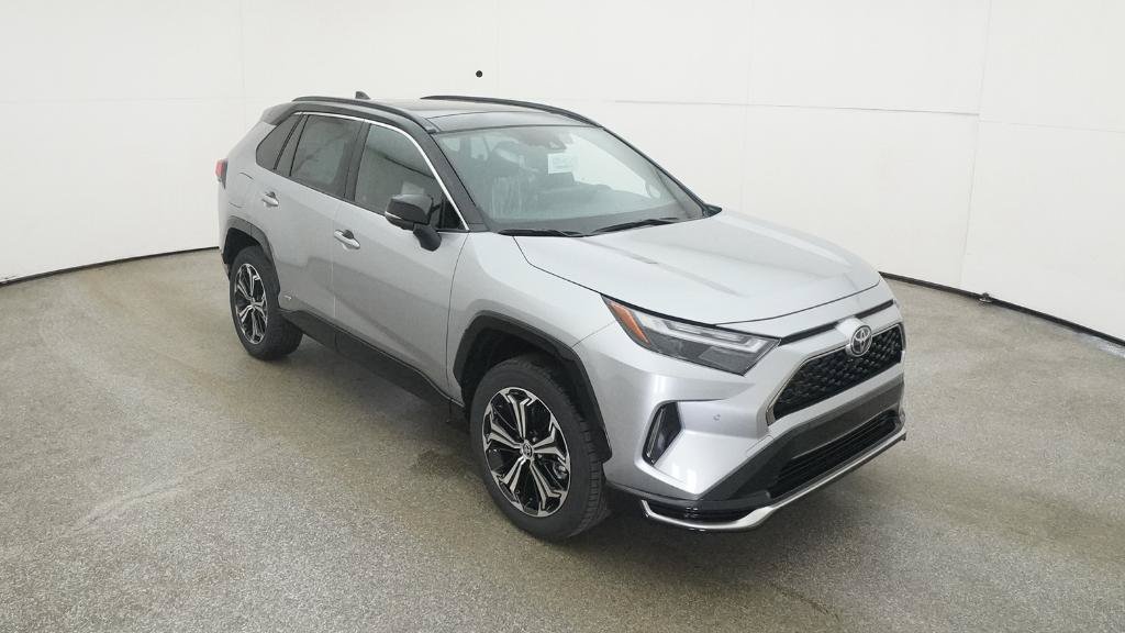 New 2025 Toyota RAV4 XSE w/ Premium Package AWD/4WD image 16