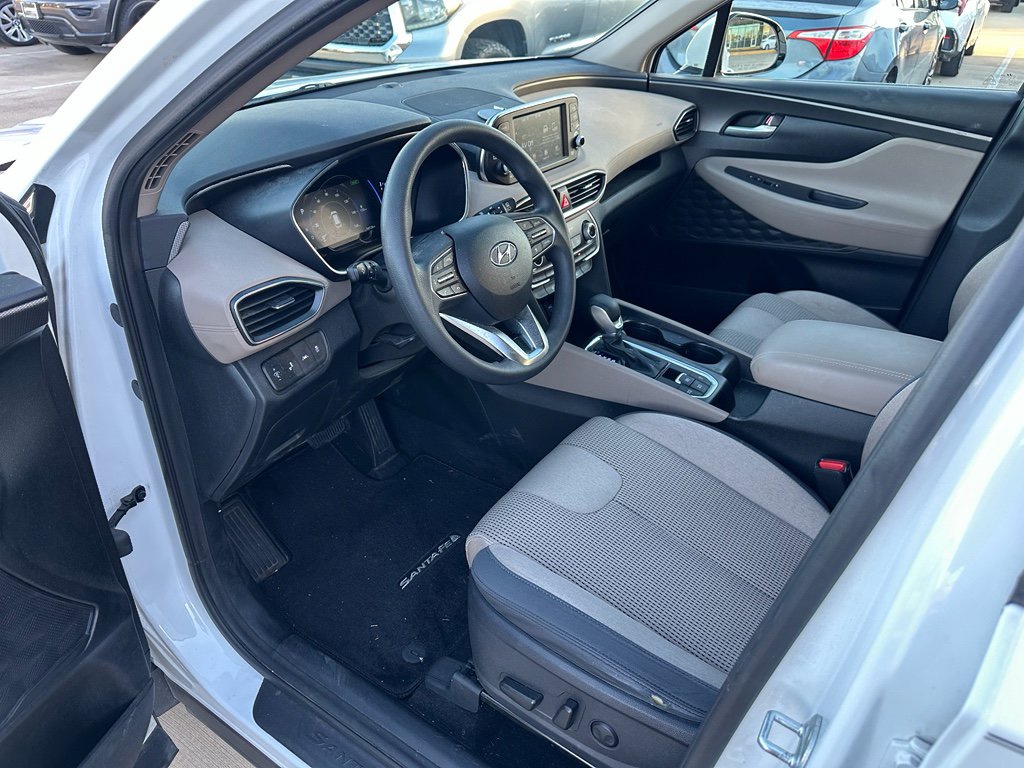 Used 2019 Hyundai Santa Fe SEL image 11