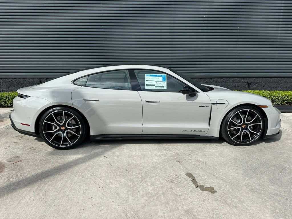 Used 2026 Porsche Taycan RWD image 10