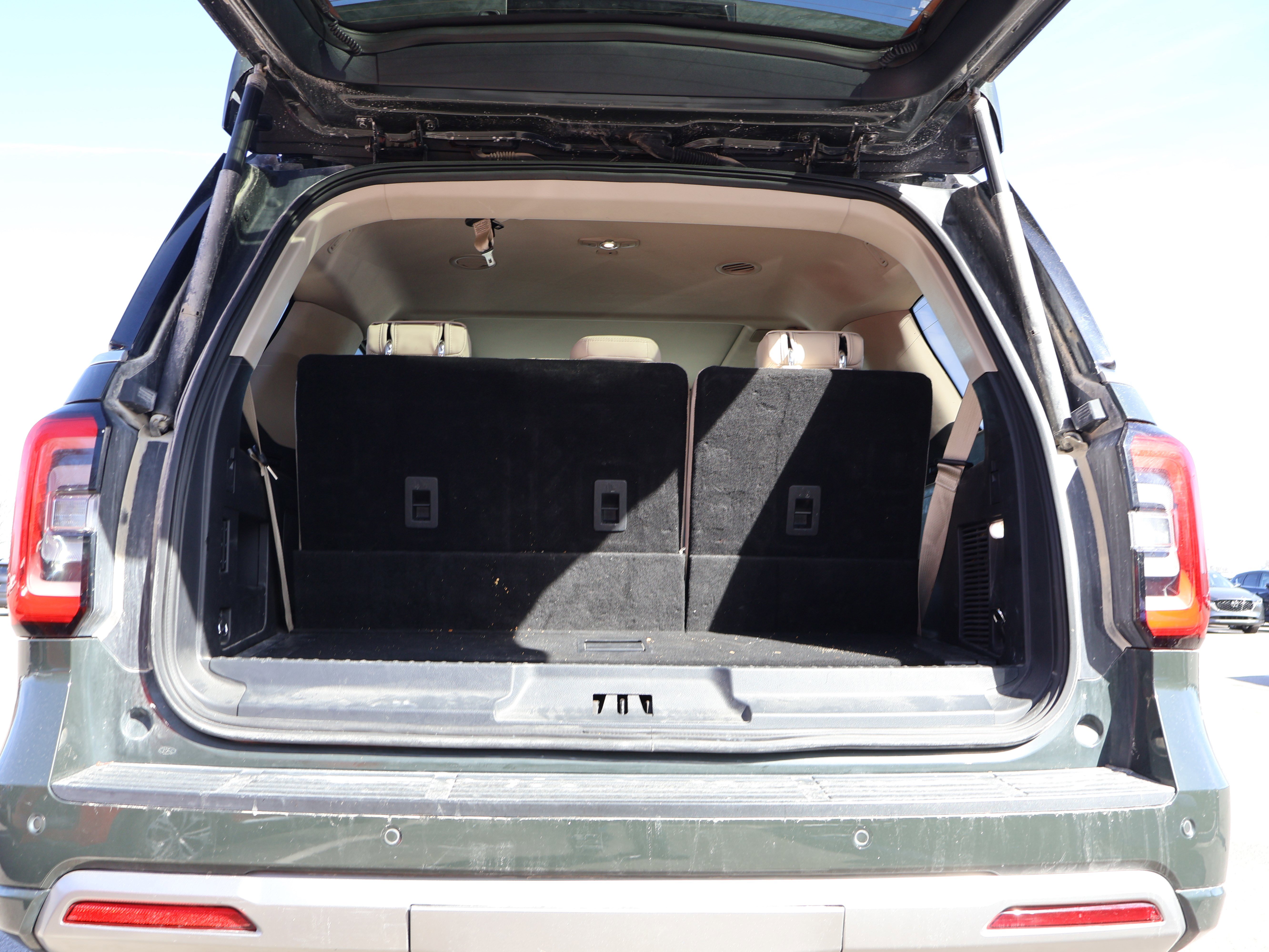 Used 2022 Ford Expedition Platinum image 17