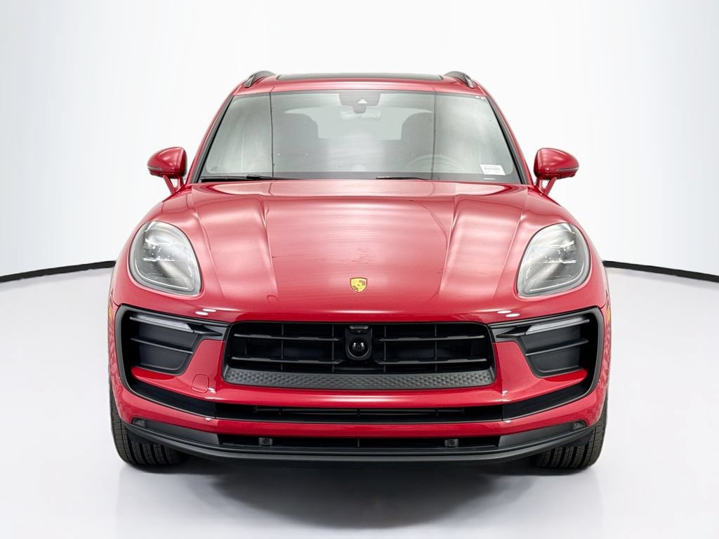 Used 2026 Porsche Macan AWD/4WD image 10