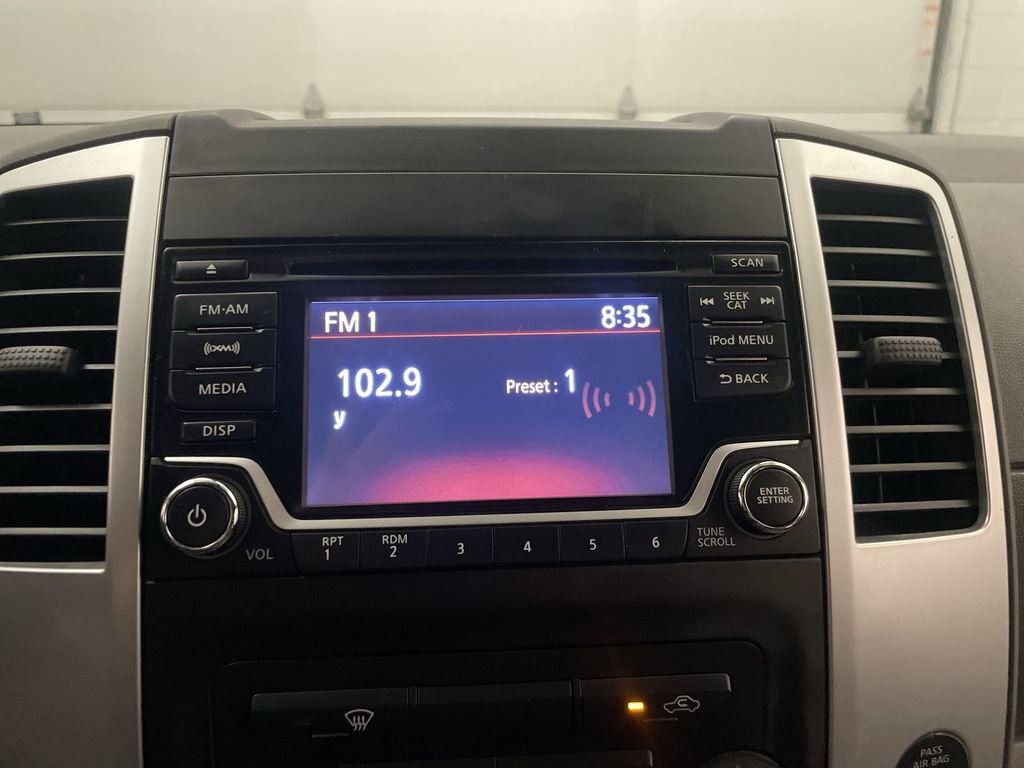 Used 2018 Nissan Frontier SV image 7