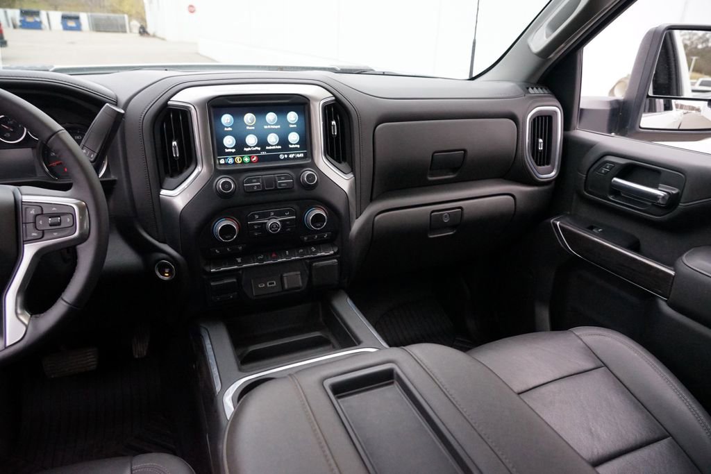Used 2022 Chevrolet Silverado 3500 LTZ image 23