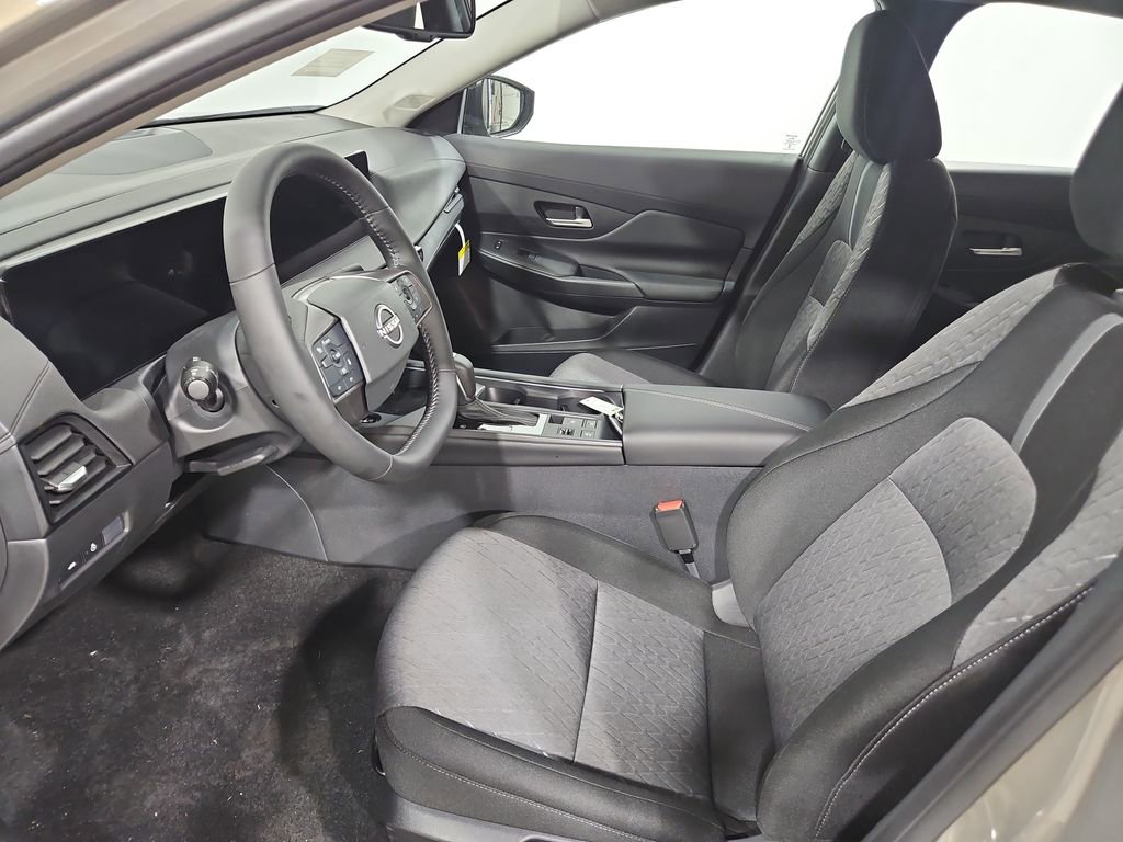 New 2026 Nissan Sentra SV image 9