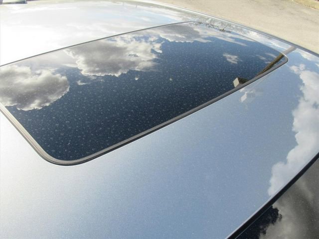 Used 2023 Cadillac CT4 Luxury w/ Sun And Sound Package image 9