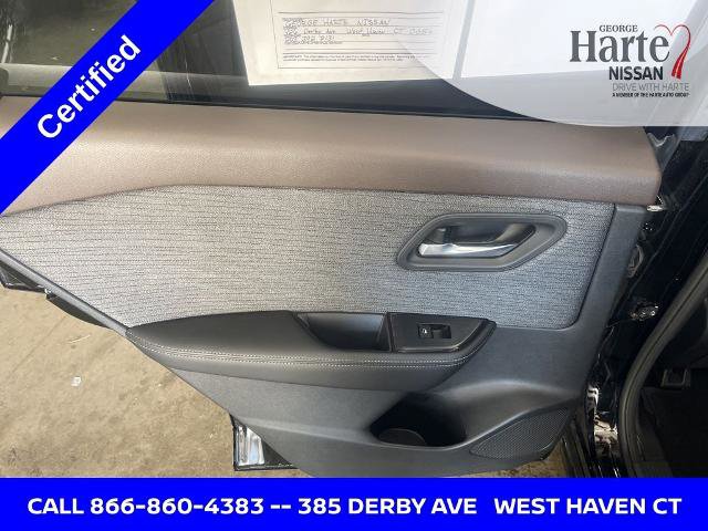 Certified 2023 Nissan Rogue SV image 18