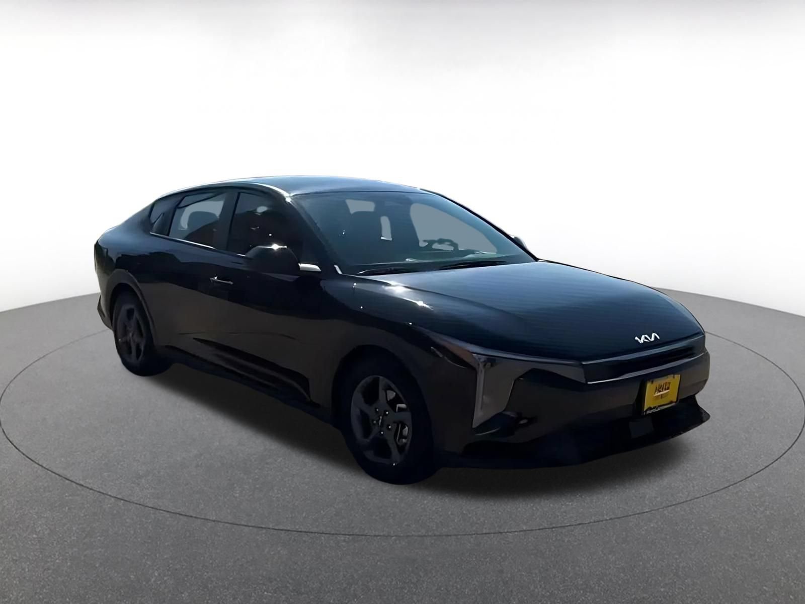 Used 2026 Kia K4 FWD image 2