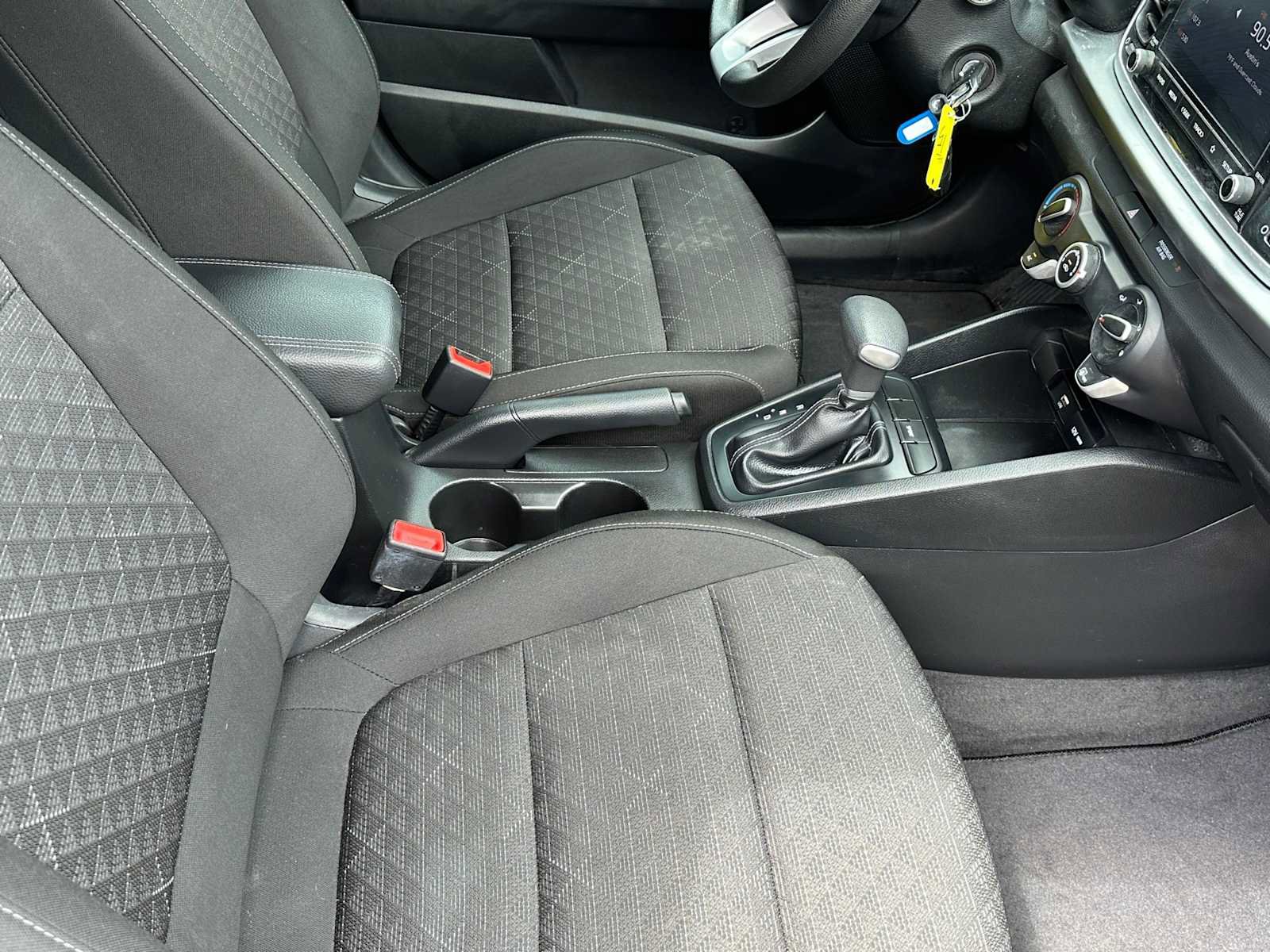 Used 2023 Kia Rio S image 17