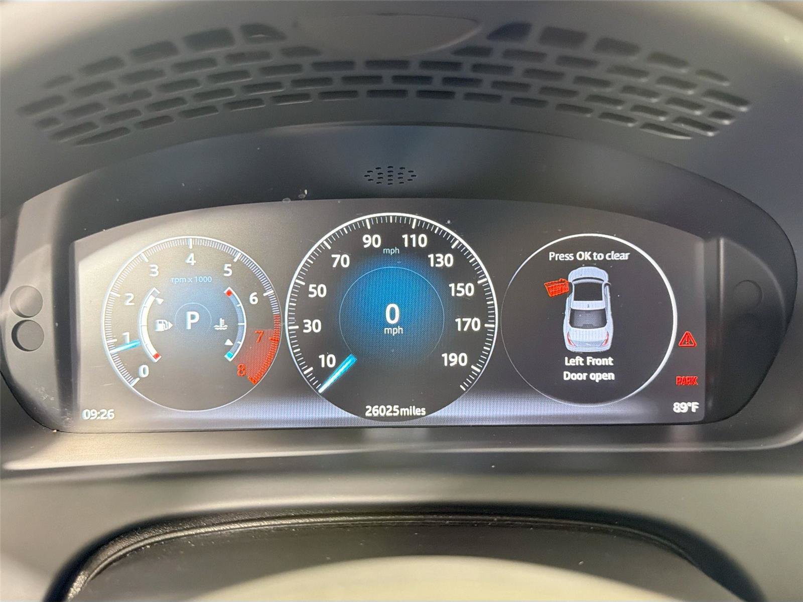 Used 2017 Jaguar XJ L Portfolio RWD image 11