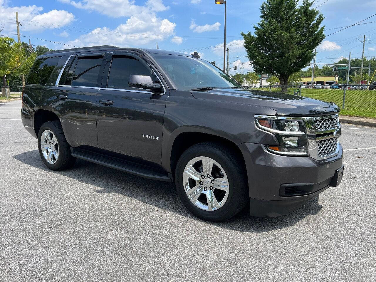Used 2016 Chevrolet Tahoe LT image 4