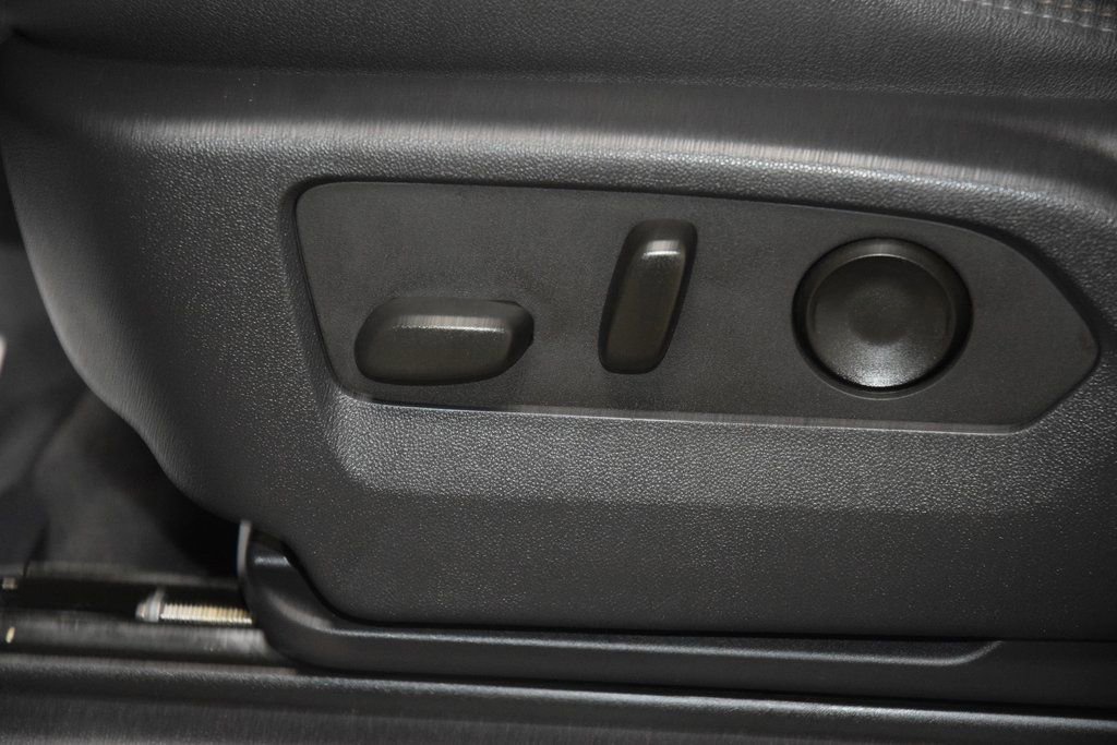 Used 2024 Chevrolet Silverado 2500 High Country w/ Technology Package image 44