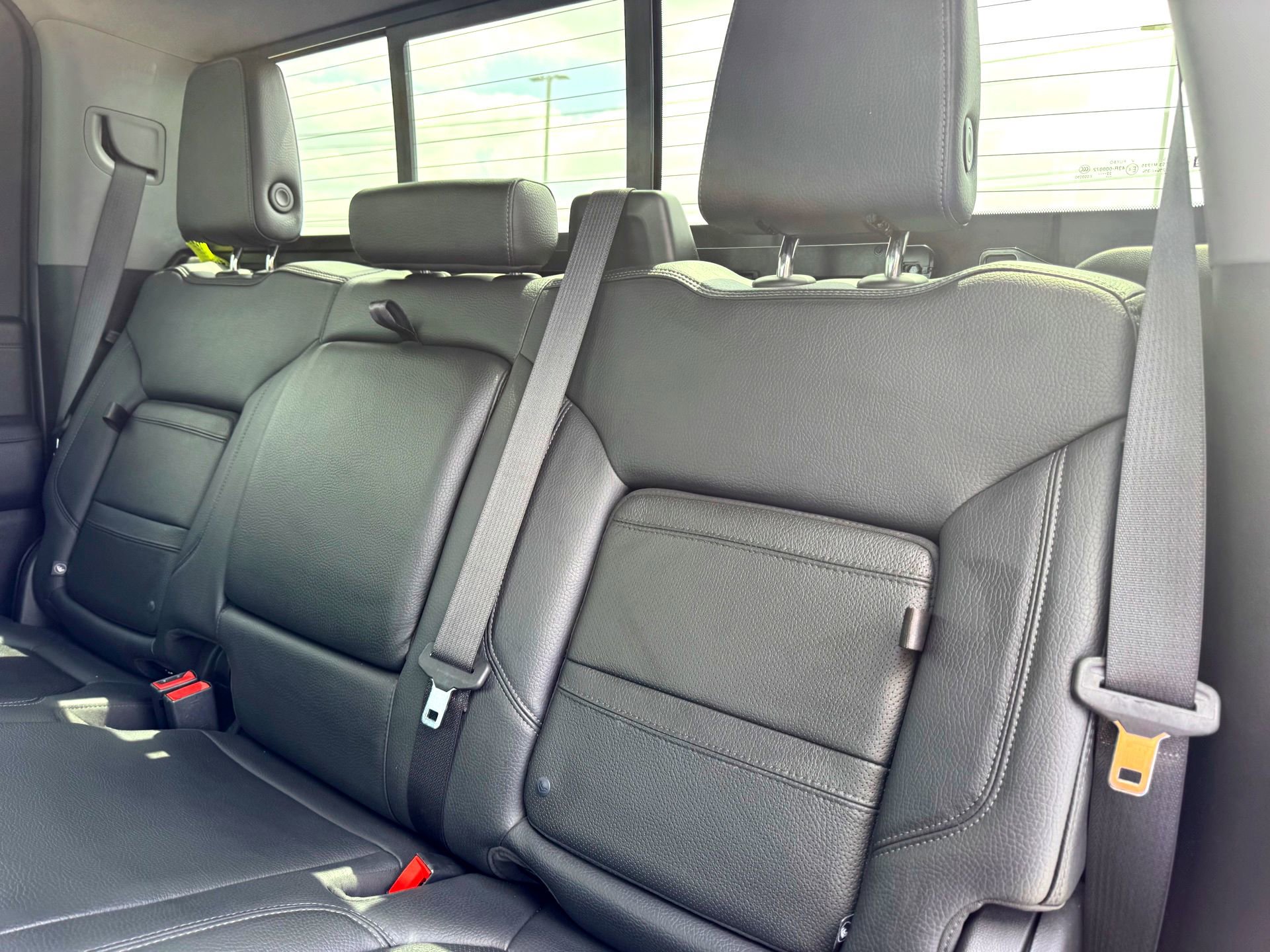 Used 2023 GMC Sierra 3500 Denali w/ Denali Black Diamond Edition image 20