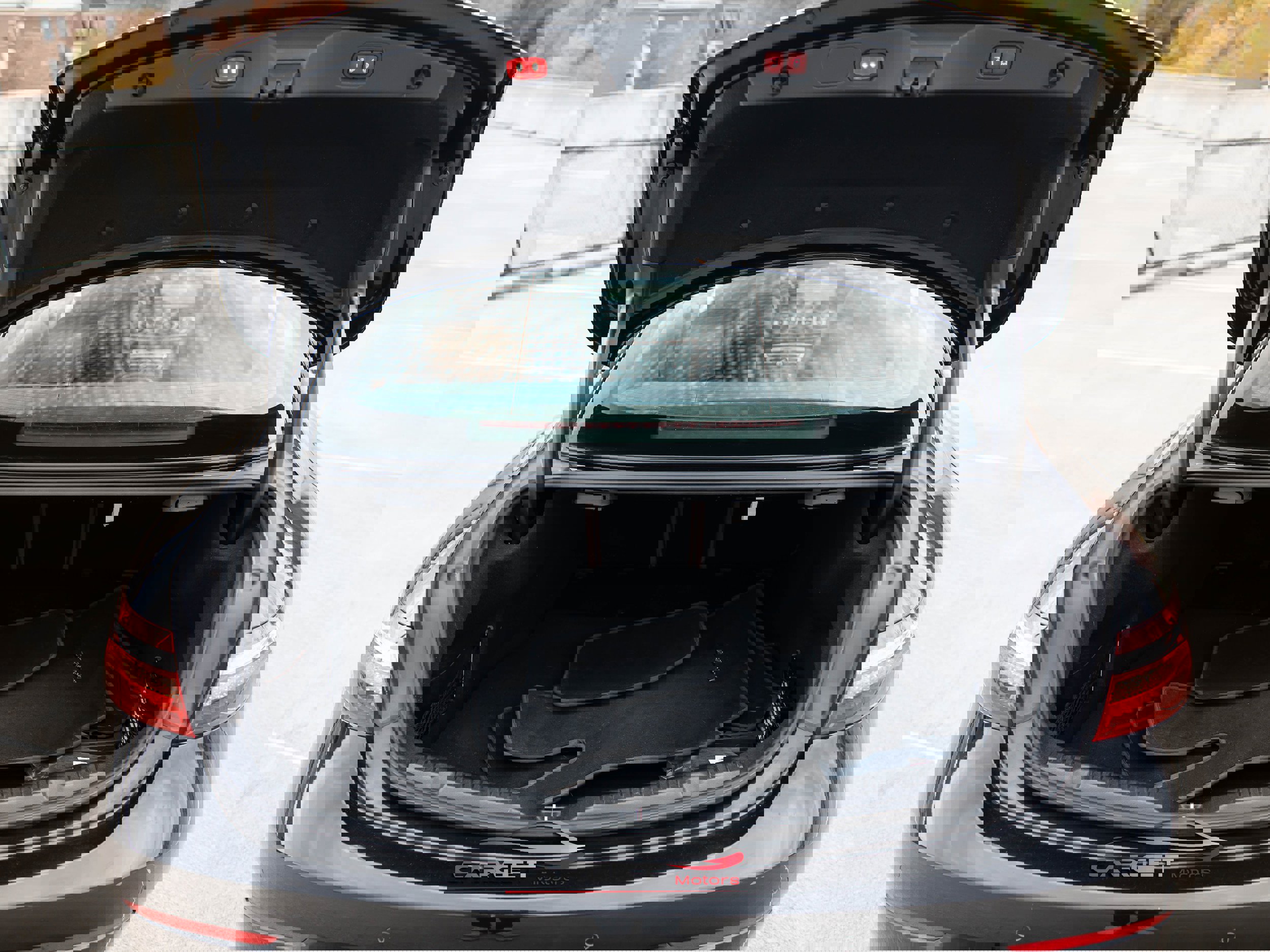 Used 2018 Mercedes-Benz E 400 E 400 4MATIC AMG Package image 35