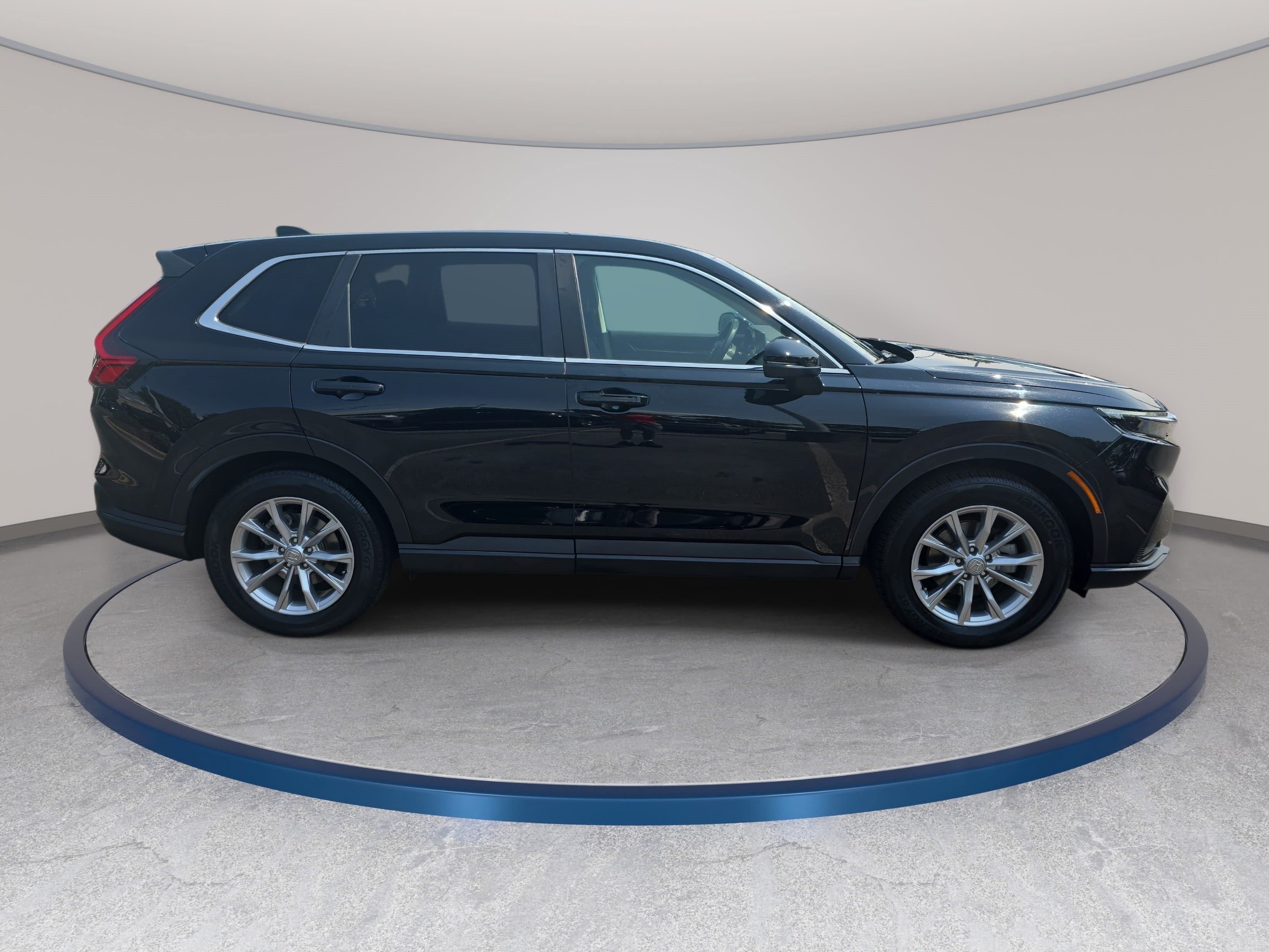 Used 2024 Honda CR-V EX image 4