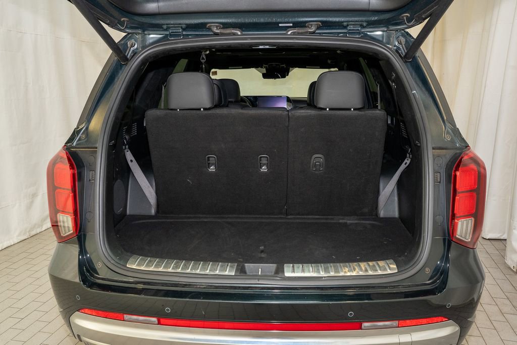 Used 2024 Hyundai Palisade Calligraphy image 5