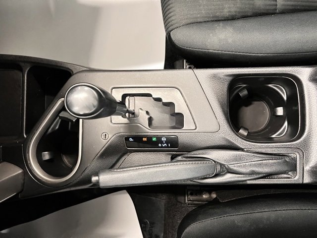 Used 2016 Toyota RAV4 LE image 23