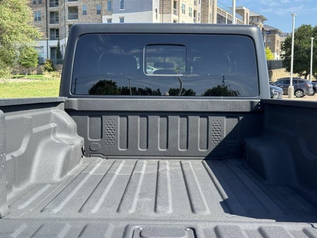 Used 2022 Jeep Gladiator Sport AWD/4WD image 31