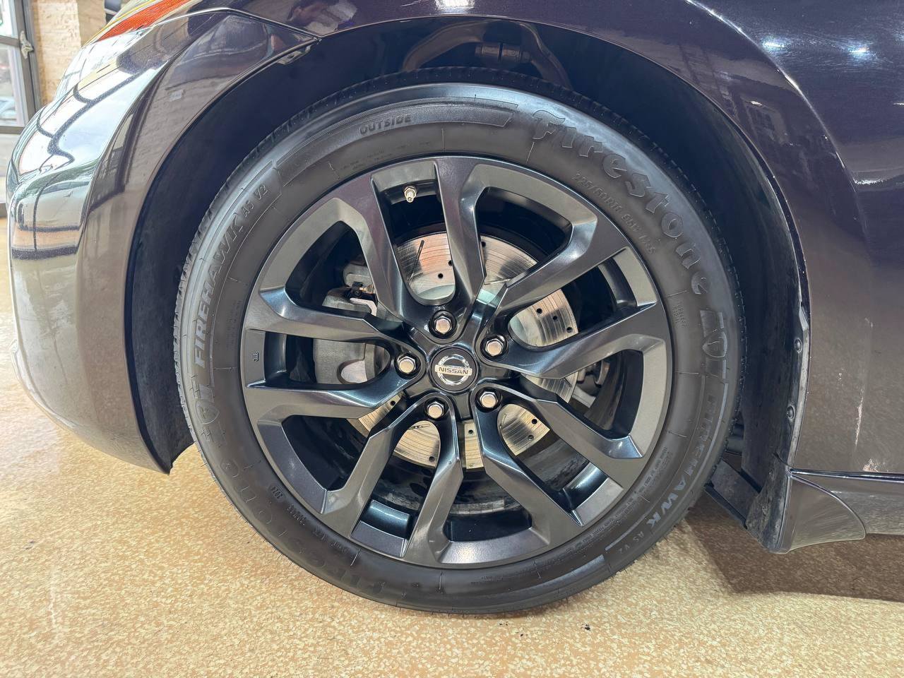 Used 2016 Nissan 370Z Touring RWD image 37