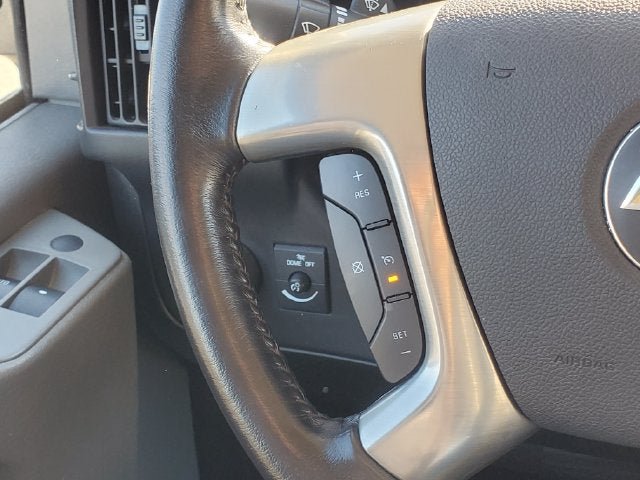 Used 2015 Chevrolet Express 2500 LT w/ LT Preferred Equipment Group RWD image 13
