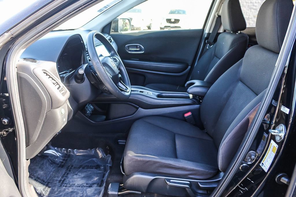 Used 2018 Honda HR-V EX image 17