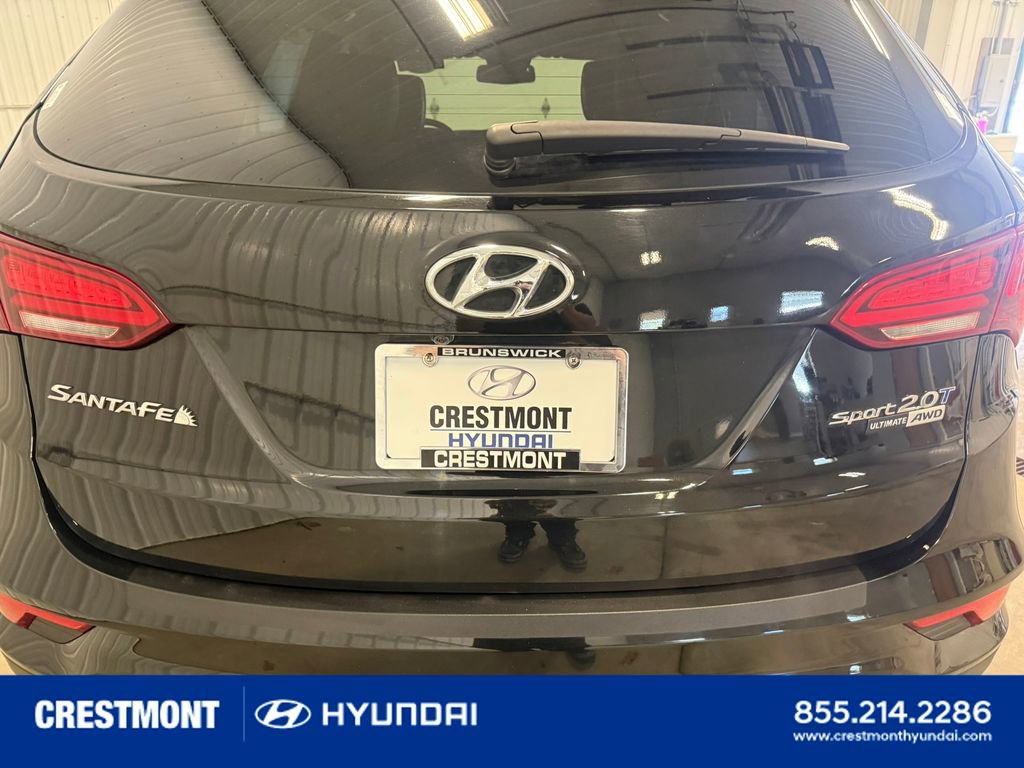 Used 2017 Hyundai Santa Fe Sport 2.0T AWD/4WD image 11