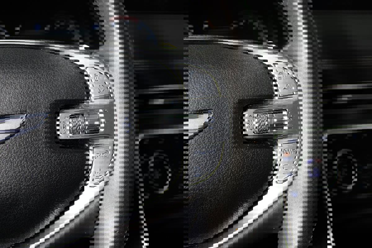 Used 2021 Genesis GV80 2.5T image 7