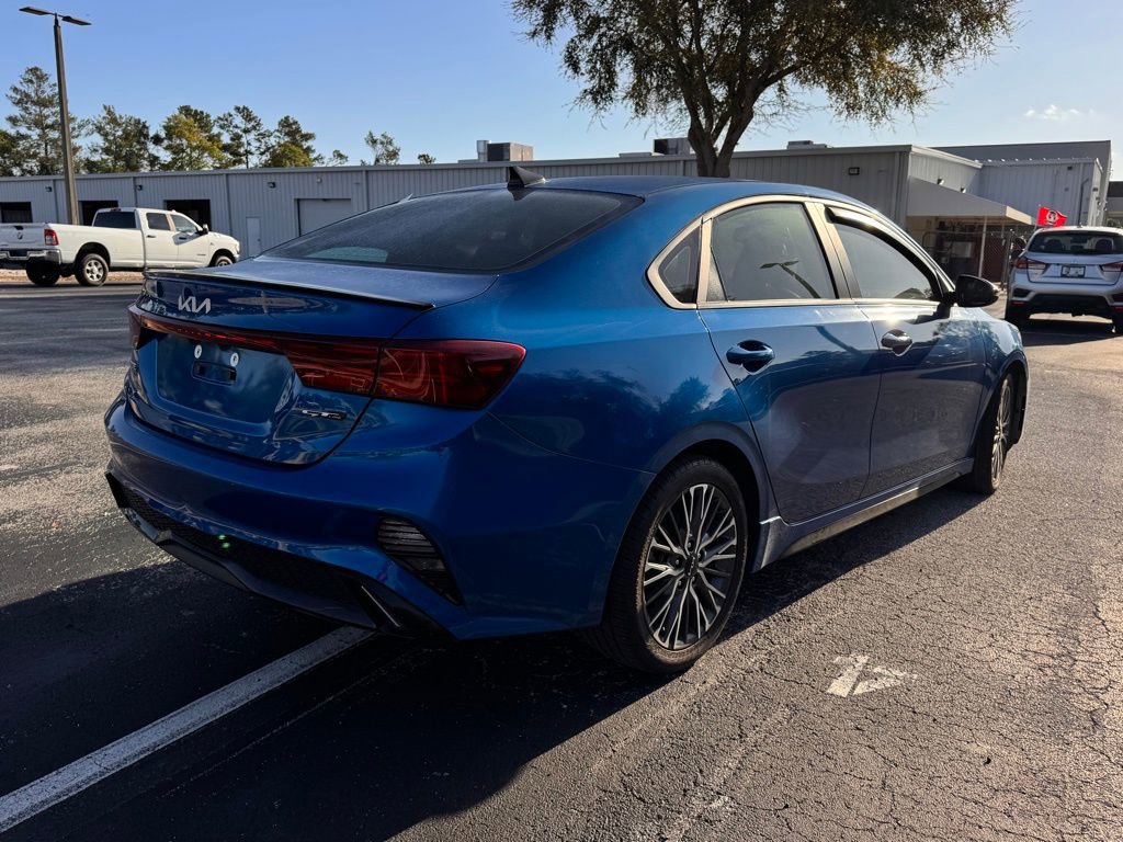 Used 2022 Kia Forte GT-Line w/ GT-Line Premium Package image 7