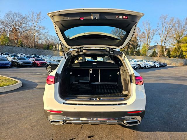 Certified 2026 Mercedes-Benz GLC 300 4MATIC image 9