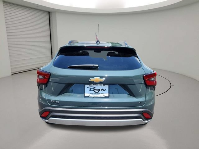 New 2026 Chevrolet Trax LT w/ Sunroof Package FWD image 6