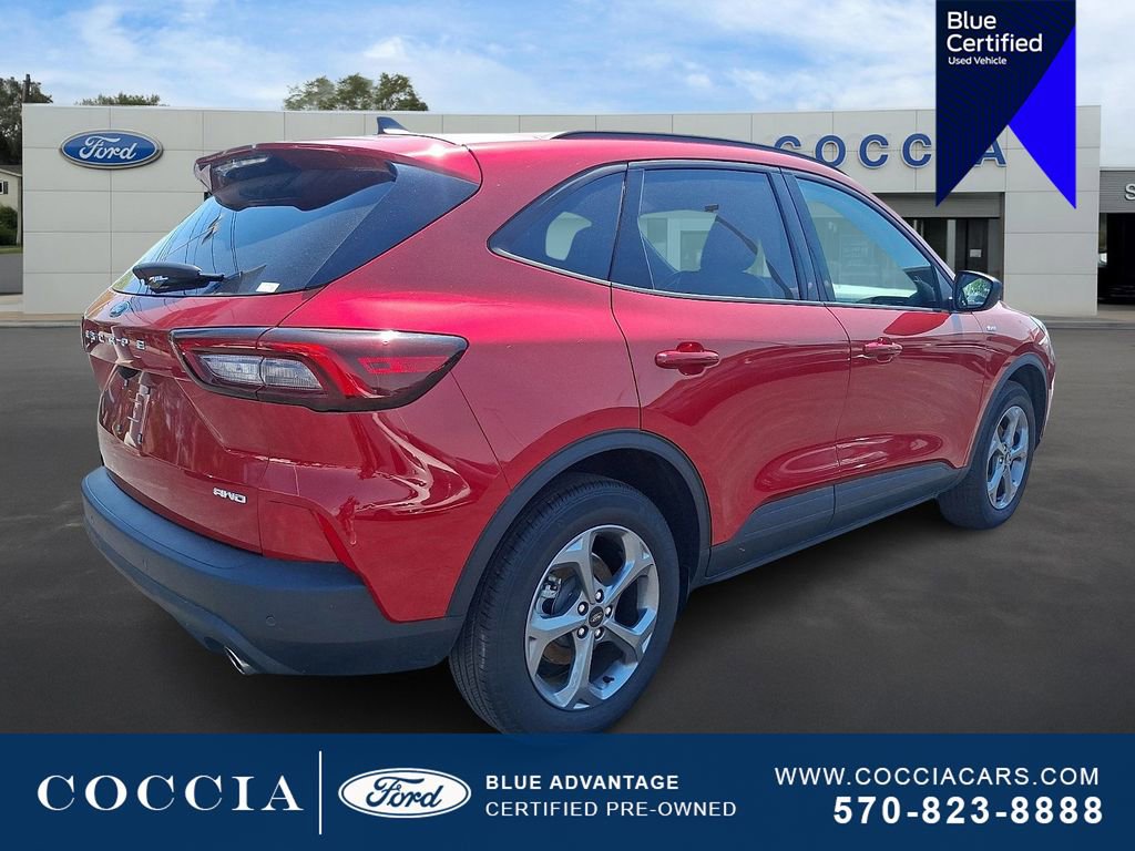 Certified 2025 Ford Escape ST-Line w/ Tech Pack #1 AWD/4WD image 4