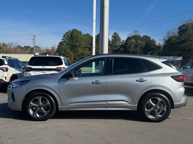 Used 2024 Ford Escape ST-Line FWD image 2