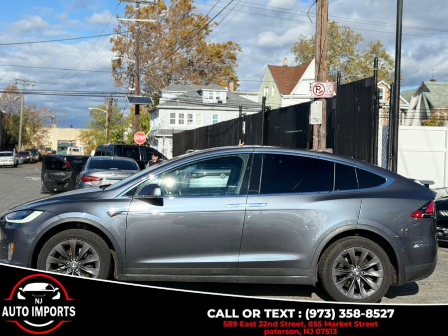 Used 2018 Tesla Model X P100D image 4