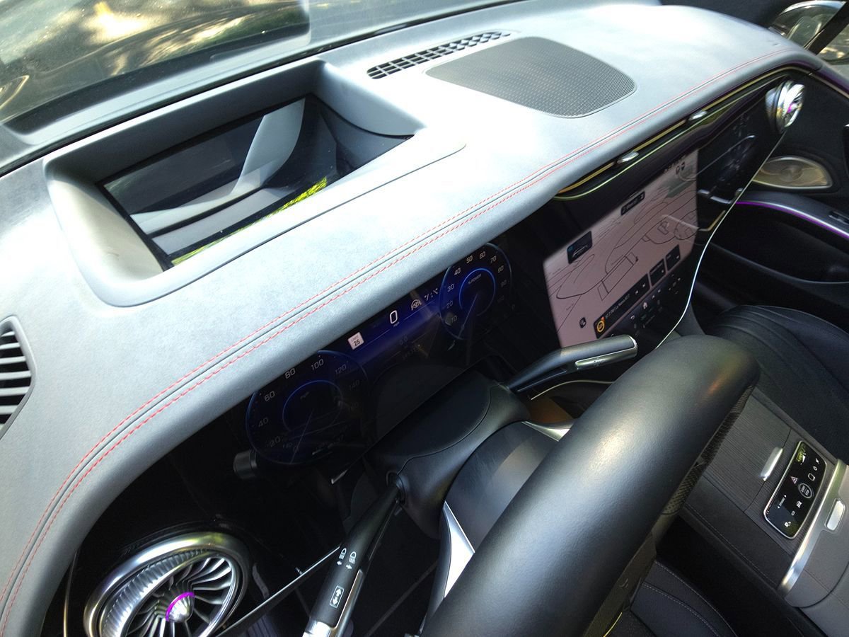 Used 2022 Mercedes-Benz EQS 580 4MATIC Sedan image 11