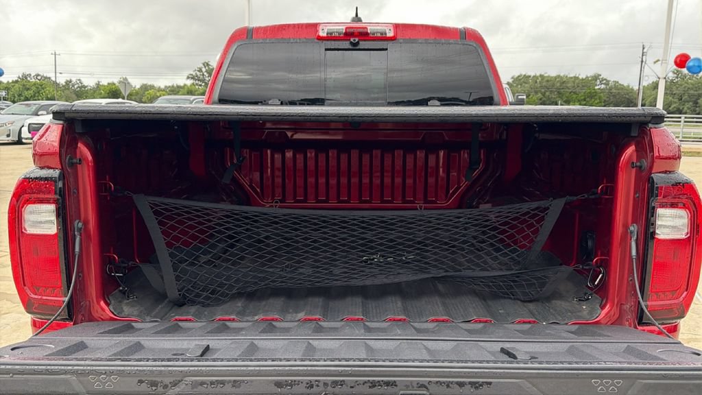 Used 2025 GMC Canyon AT4 w/ AT4 Premium Package AWD/4WD image 28
