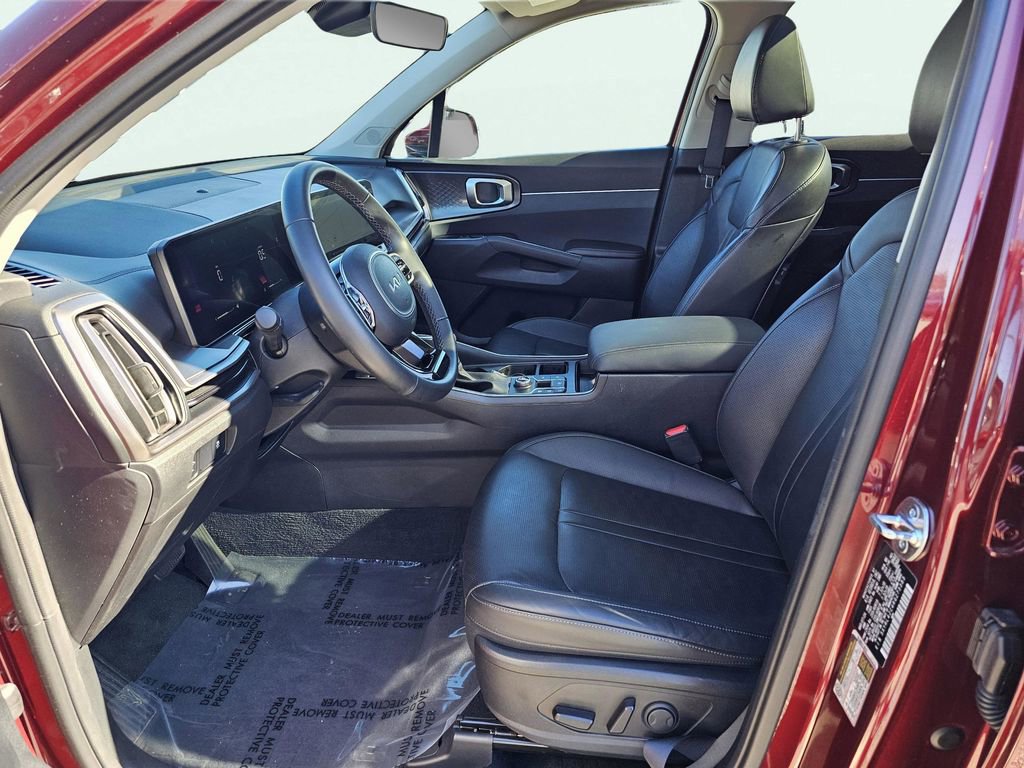 Certified 2024 Kia Sorento S w/ Panoramic Sunroof Package image 18