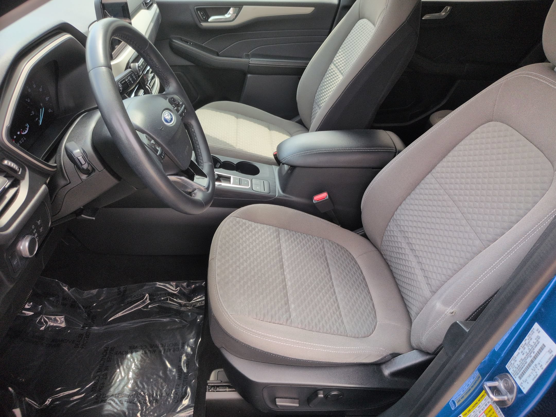 Used 2021 Ford Escape SE w/ Convenience Package FWD image 16