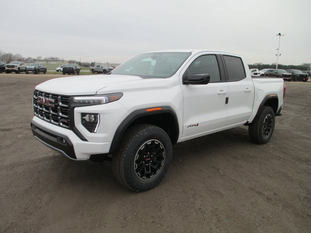 New 2026 GMC Canyon AT4 image 8