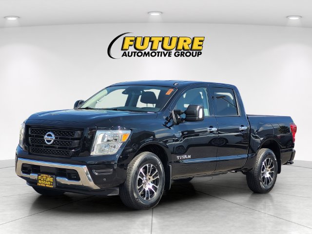 Used 2021 Nissan Titan SV w/ SV Convenience Package AWD/4WD image 5