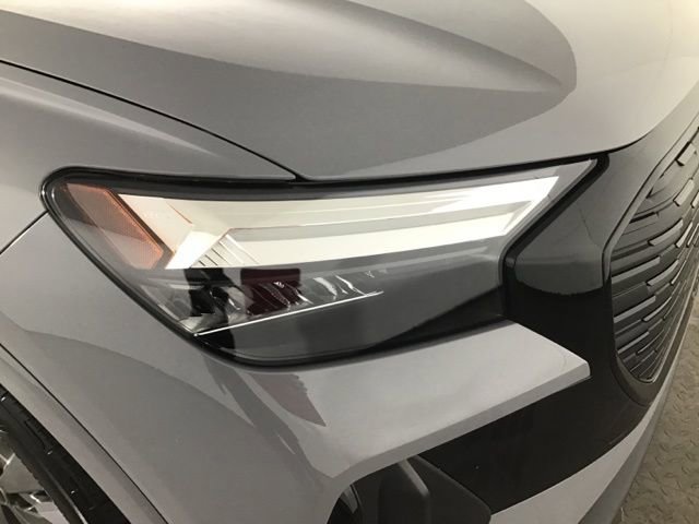 Certified 2024 Audi Q4 e-tron Premium Plus w/ Premium Plus image 28