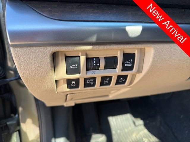 Used 2018 Subaru Outback 2.5i Limited image 15